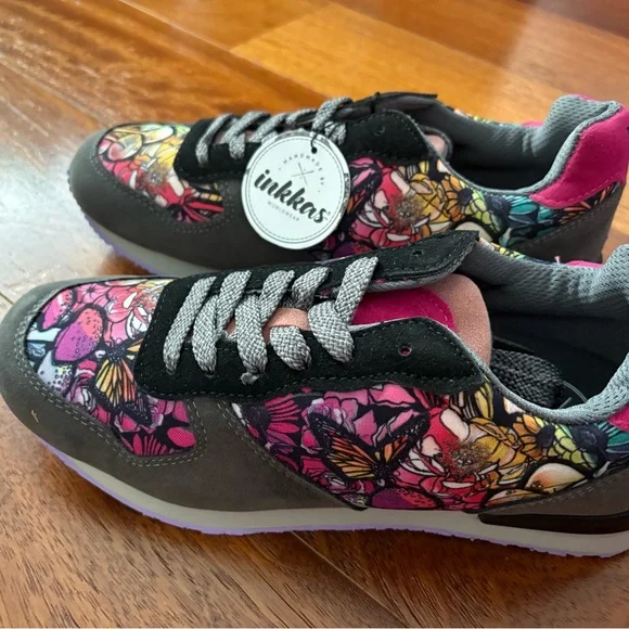 Inkkas Vibrant Floral/Rainbow Sneakers NWT Size 9 - Picture 2 of 5
